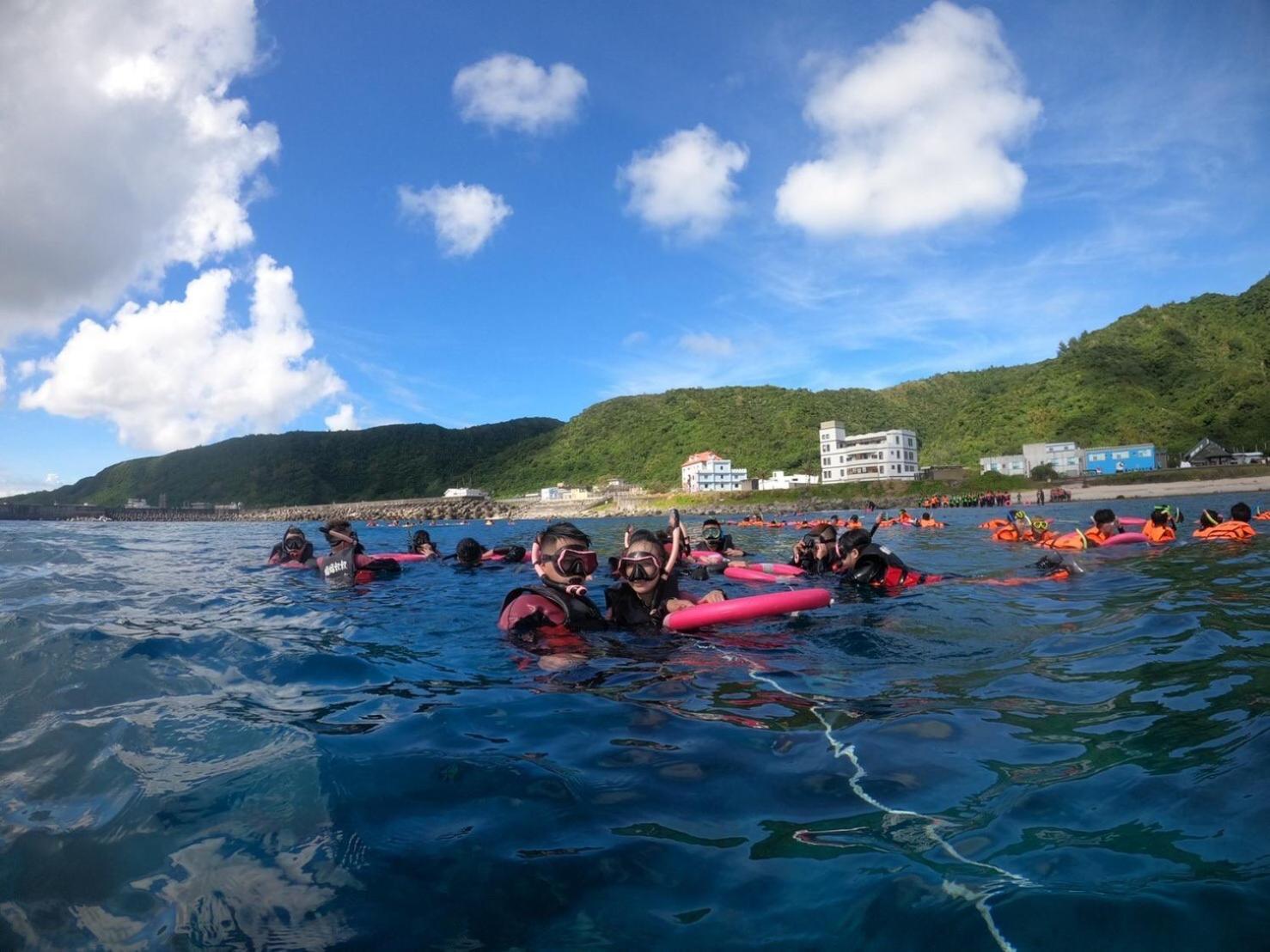 绿岛涵馆 Tube 18住宿加早餐旅馆 外观 照片